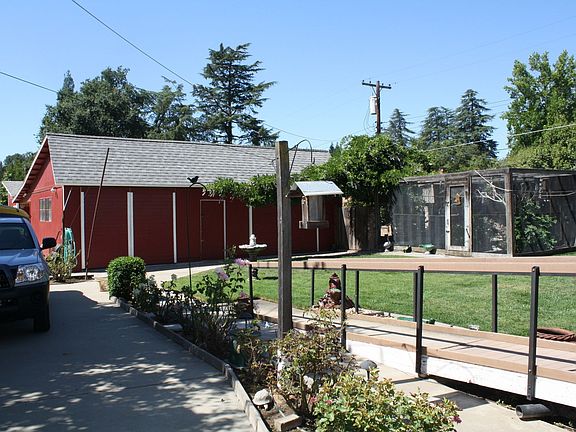 workshop and aviary