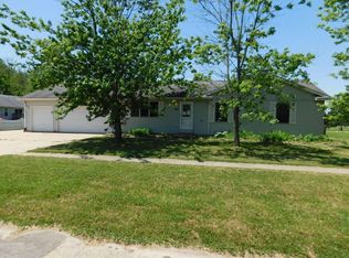 312 N 5th St, Braceville, IL 60407