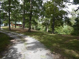 1415 Little Catawba Creek Rd, Troutville, VA 24175
