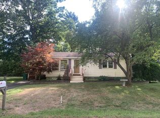 58 Forest Park Dr, Rochester, NH 03868