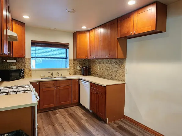 9350 Dogwood Dr, Forest Falls, CA 92339