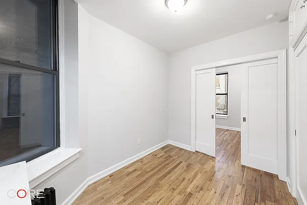 Rented by CORE | media 19