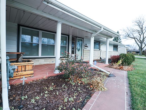 2nd image of 708 Palladium Dr E