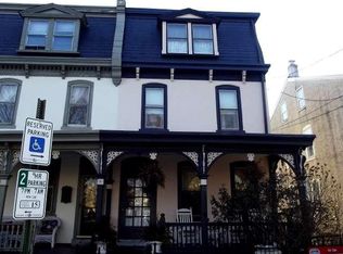 4422 Dexter St, Philadelphia, PA 19128