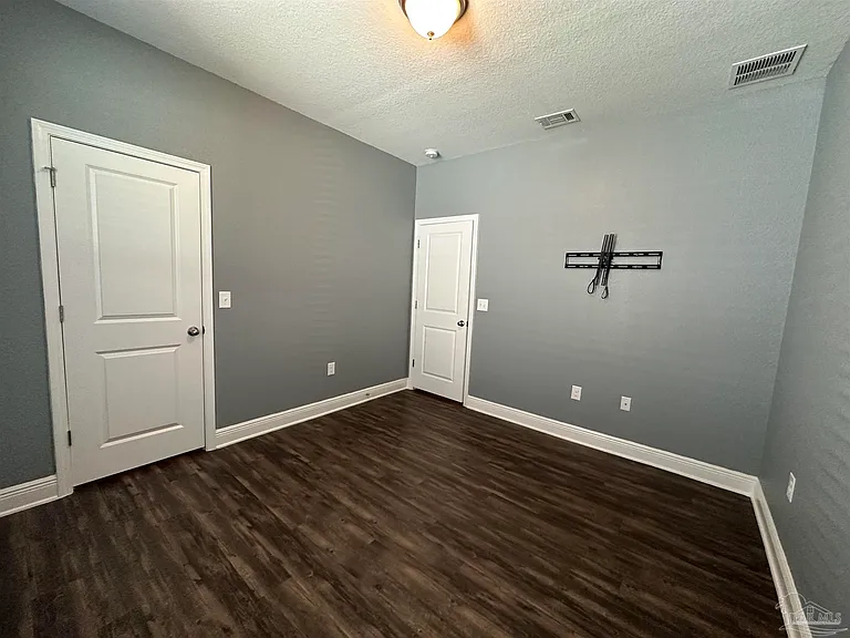 841 Oak Aly — Photo 18
