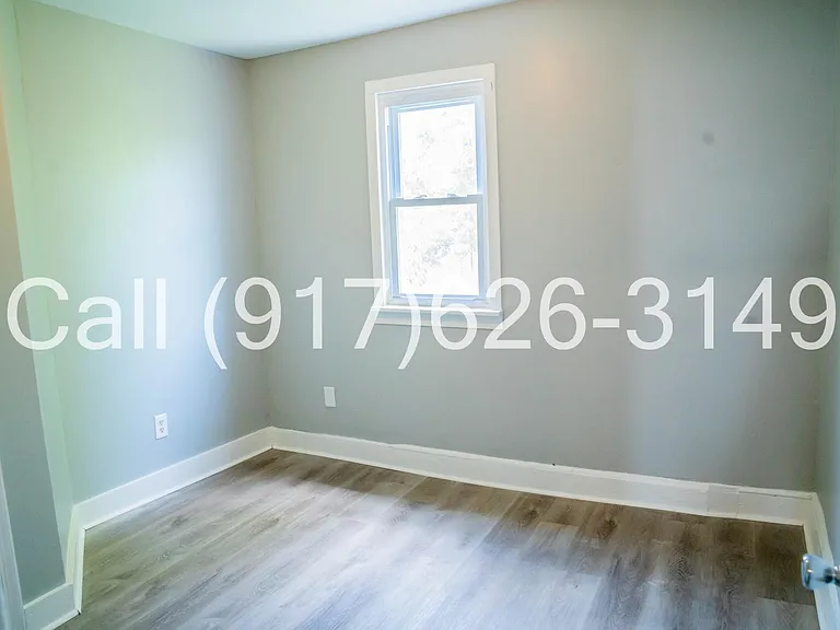 1453 N Wanamaker St — Photo 8
