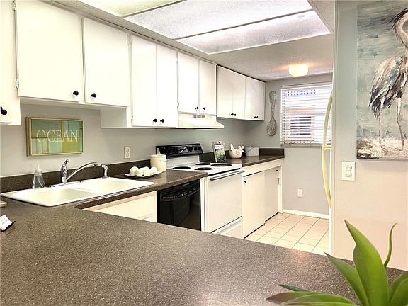 3rd image of 3700 S Osprey Ave APT 206