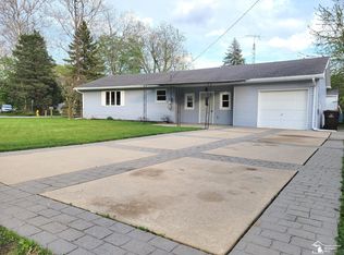 4153 4th St, Newport, MI 48166