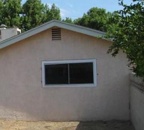 2nd image of 2817 Carl Dr