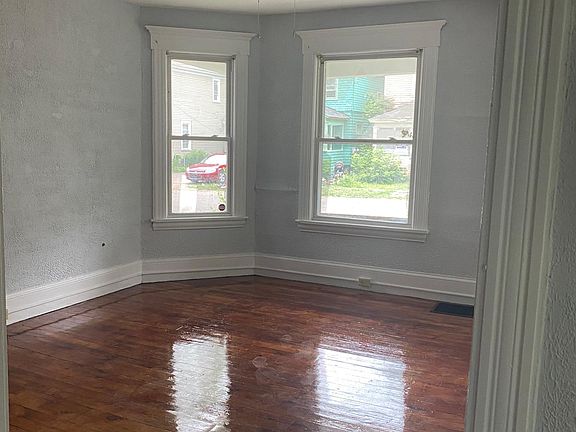 2nd image of 313 W Pleasant Ave #1