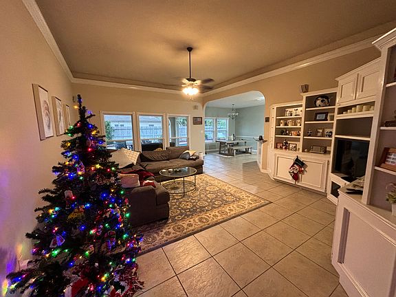 5th image of 15826 Grenadine Dr