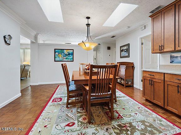 4th image of 3819 LITTLE Lane
