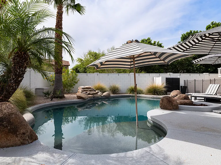 5907 W Straight Arrow Ln — Photo 40