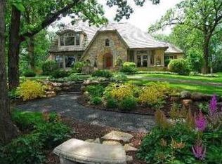 2328 Meeting St, Wayzata, MN 55391