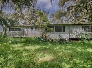 1611 S Forbes Rd, Plant City, FL 33566