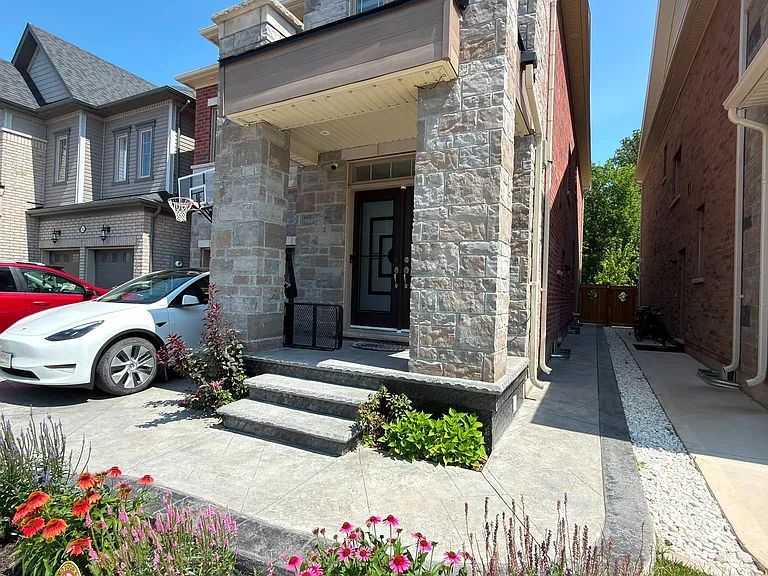 71 Eberly Woods Dr #MAIN — Photo 2