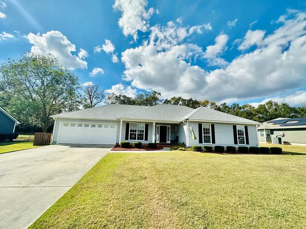 3883 Stratford Cir, Valdosta, GA 31605