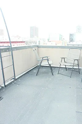 Rented by Esra Realty | media 31