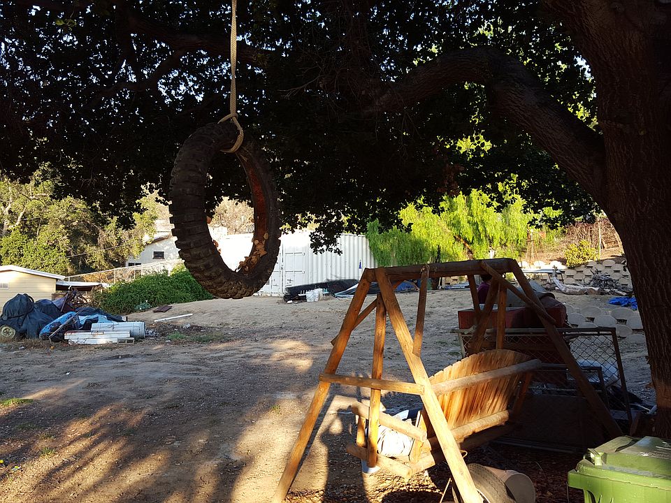2nd image of 1005 Katherine Rd