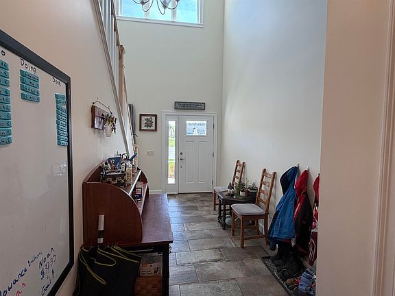 3rd image of 148 Chase Court