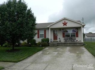 4105 Stone Trace Dr, Lawrenceburg, KY 40342