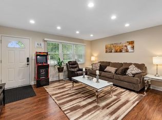 121 King Ct #ID1285053P, Wheeling, IL 60090