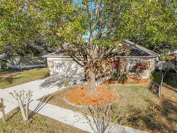 2nd image of 4221 Boca Woods Dr