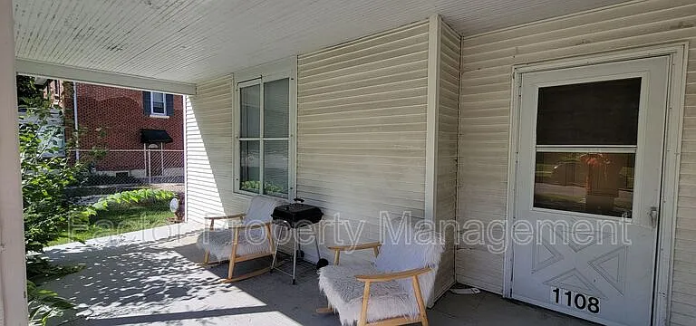 1108 N 6th St — Photo 2