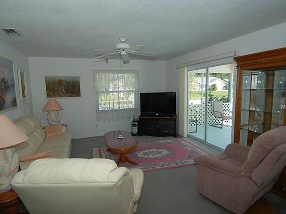 2nd image of 3944 Lavilla Ave