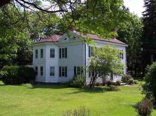 173 Pinewoods Ave, Troy, NY 12180