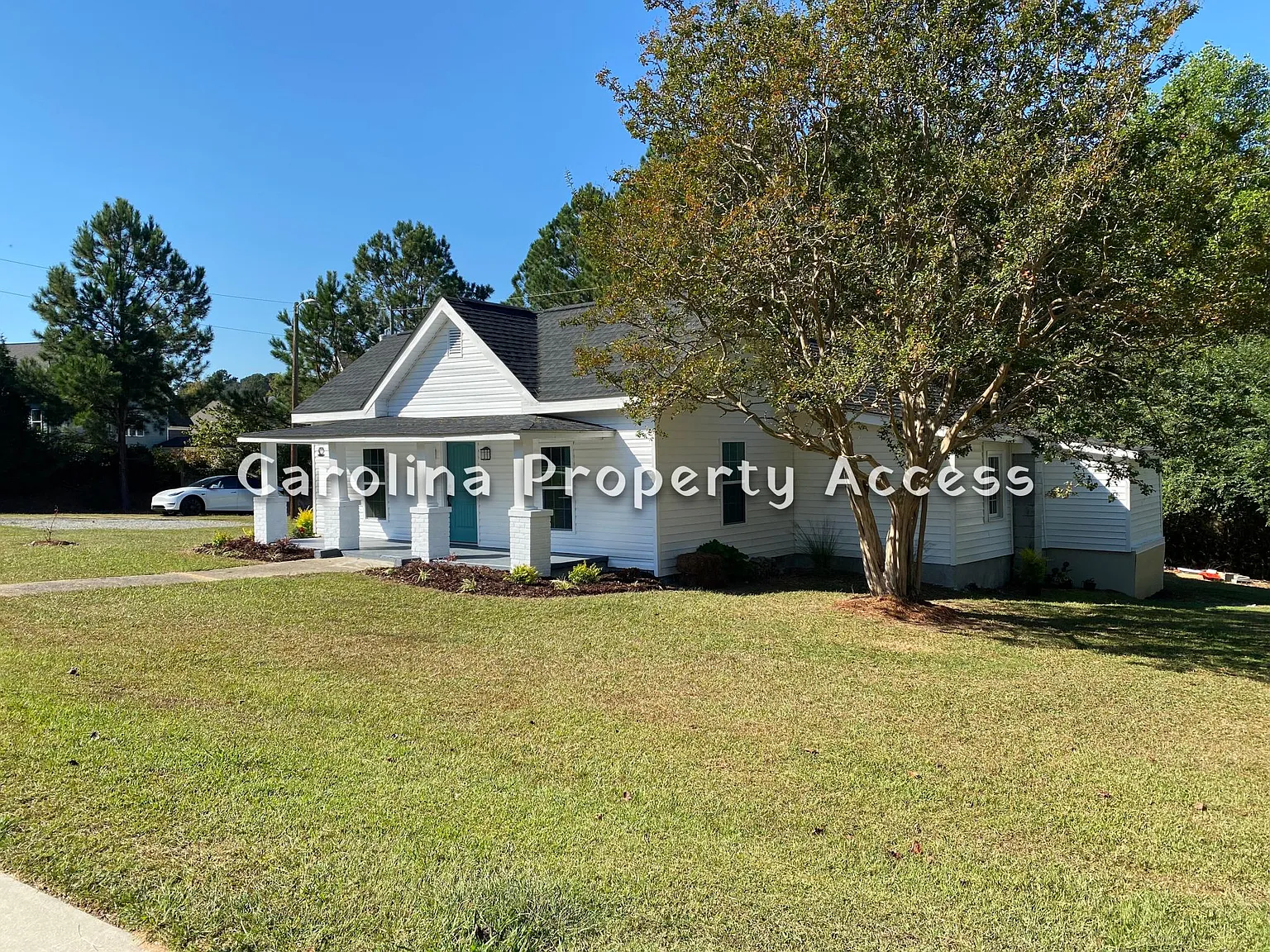2 bed, 950 sqft, $1,625 — Photo 3