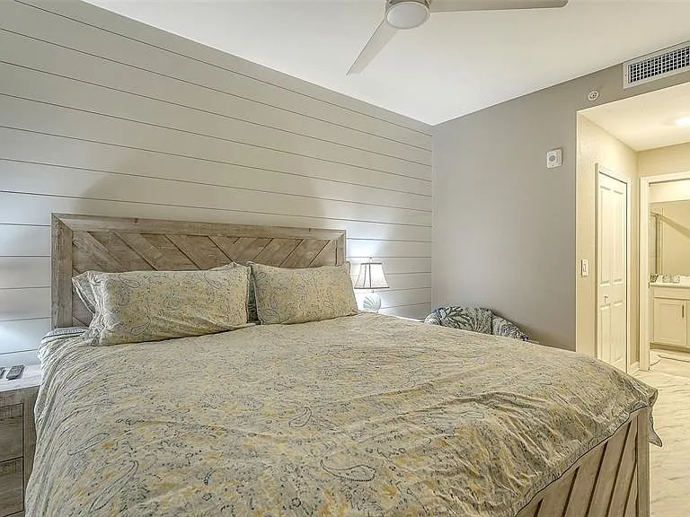17655 Opal Sand Dr #302 — Photo 28