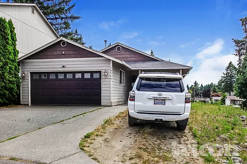 18717 83rd Avenue Ct E Photo 1 18717 83rd Avenue Ct E Photo 1