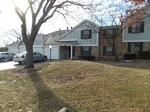 1st image of 104 Burr Oak Ln Unit D2