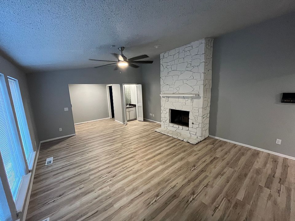 1st image of 1517 Julie Pl #1516