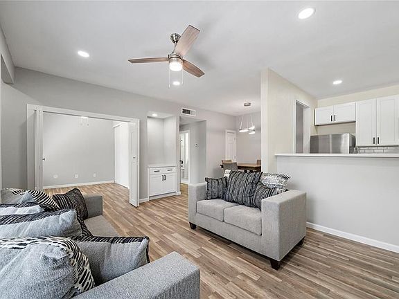 3rd image of 704 Bering Dr #250