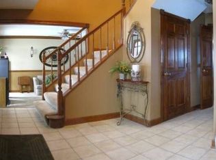 37W466 Raleigh Ct, Elgin, IL 60124