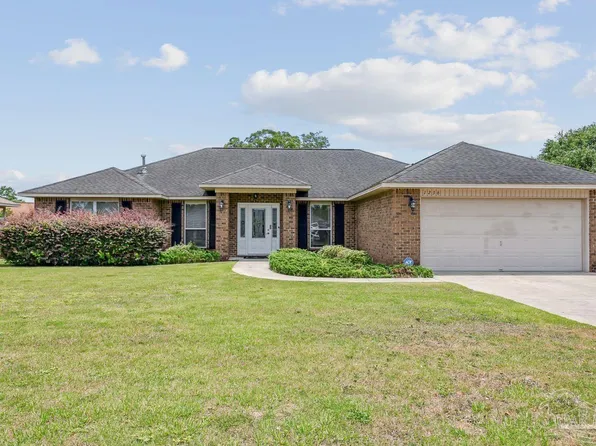 1236 Benning Pl, Pensacola, FL 32506