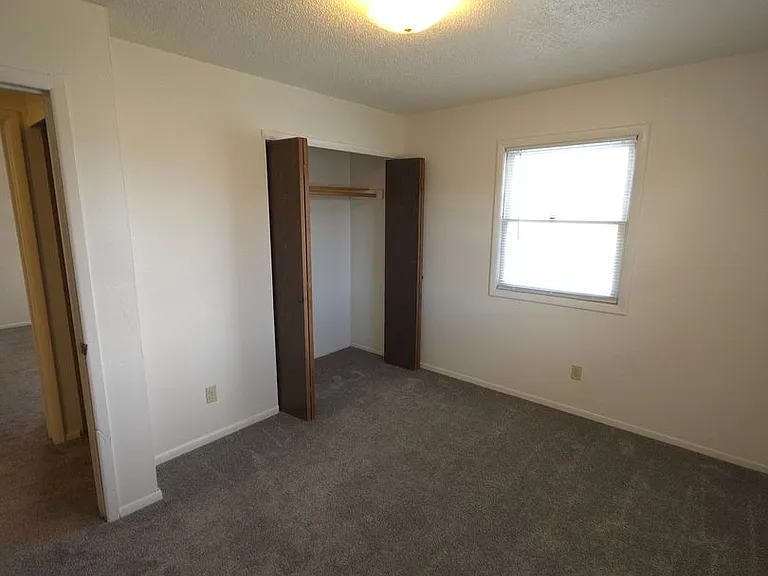 318 & 320 N 19th Ave — Photo 12