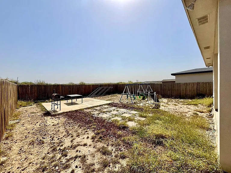4117 Watusi Ct — Photo 15