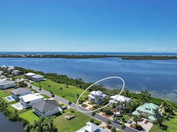 9801 Eagle Preserve Dr, Englewood, FL 34224