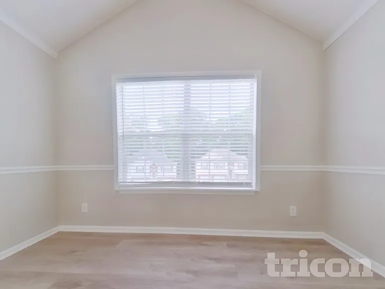 4052 Mistymorn Ln — Photo 5