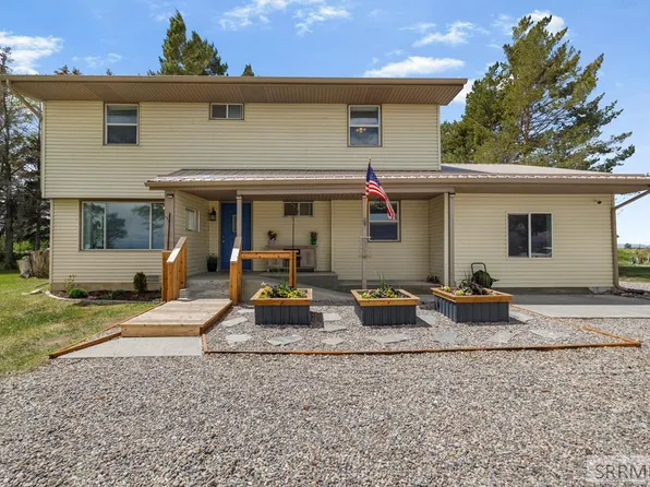 653 N 3300 E, Menan, ID 83434