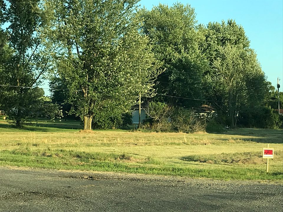 1st image of 607 Limerick Dr