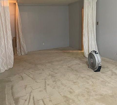 4th image of 7727 Hazelcrest Dr APT H