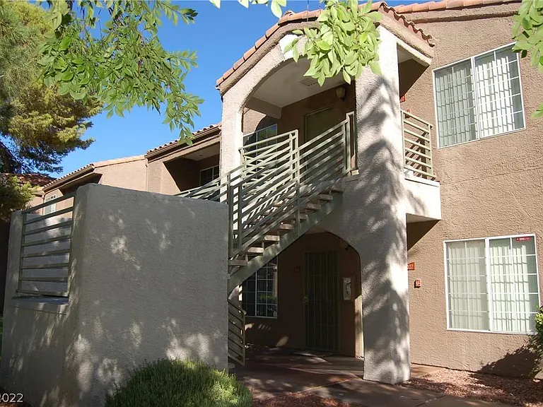 7730 Secret Shore Dr #206 — Photo 12