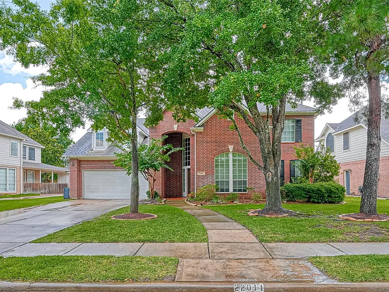 22011 Windmill Bluff Ln — Photo 5