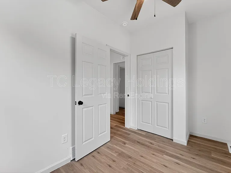 407 Simpson Ave — Photo 24