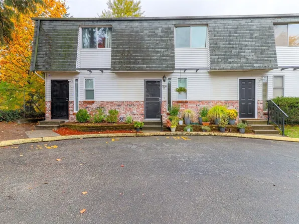 706 10th Street NE #E, Auburn, WA 98002