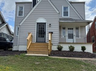 5175 Arch St, Maple Heights, OH 44137